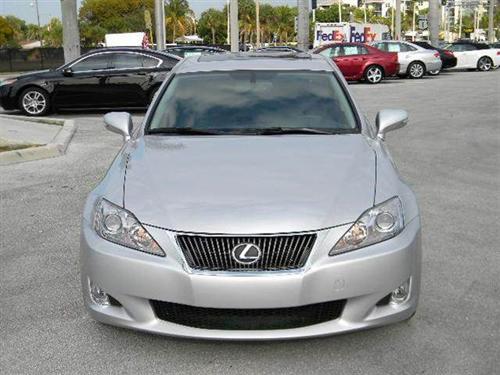 Lexus IS 250 2010 photo 3