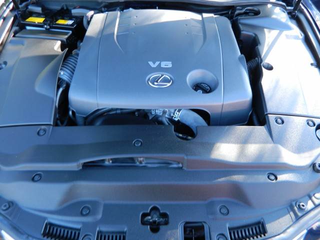 Lexus IS 250 2010 photo 1