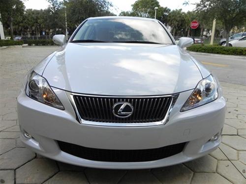 Lexus IS 250 2010 photo 1