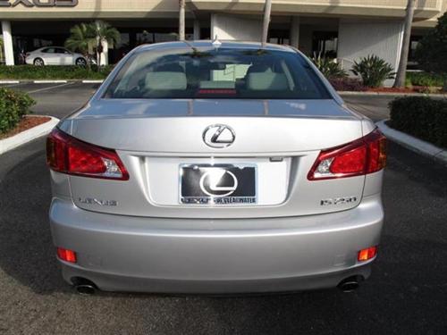 Lexus IS 250 2010 photo 5