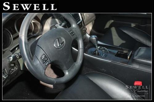 Lexus IS 250 2010 photo 1