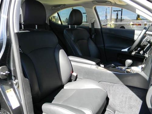 Lexus IS 250 2010 photo 5
