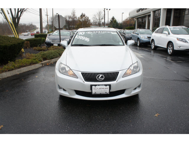 Lexus IS 250 2010 photo 1