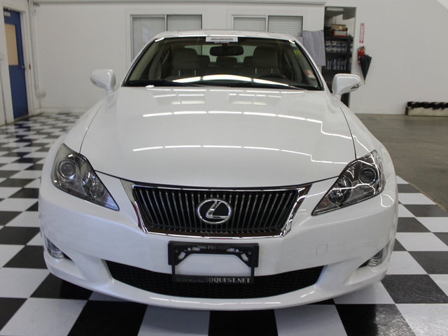 Lexus IS 250 2010 photo 1