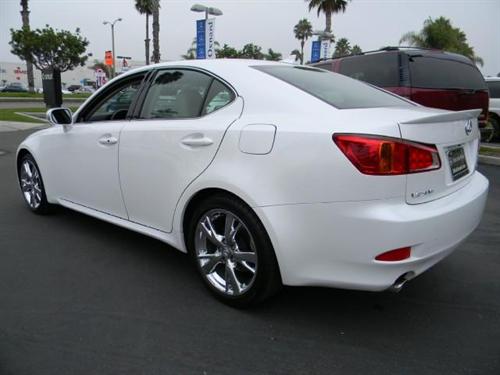 Lexus IS 250 2010 photo 3