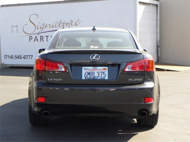 Lexus IS 250 2010 photo 5