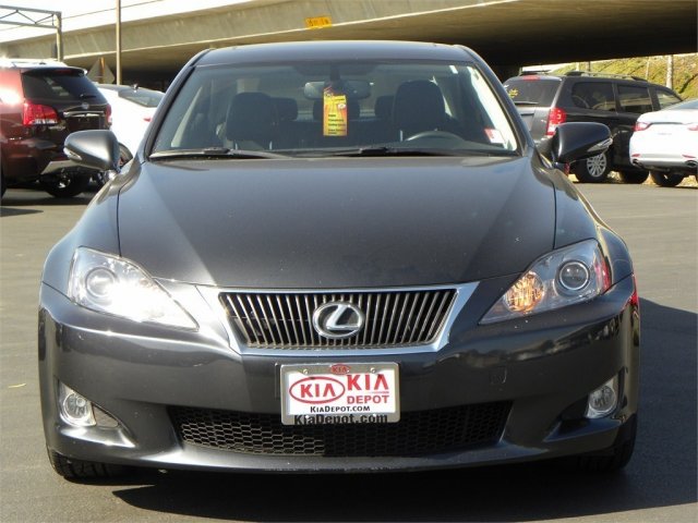 Lexus IS 250 2010 photo 1