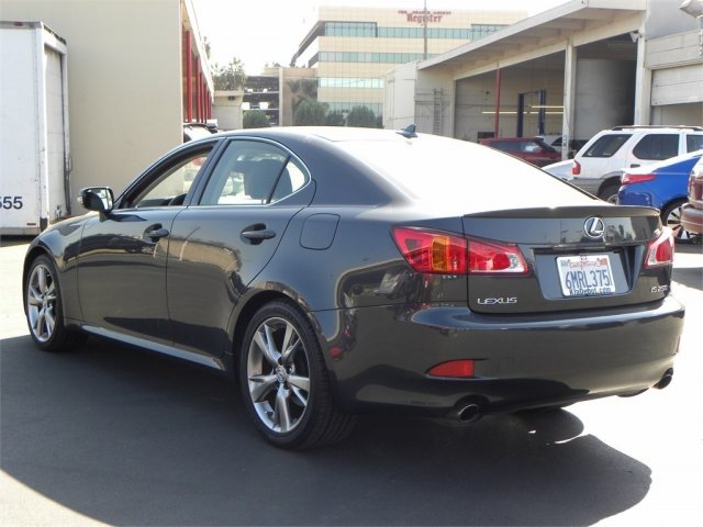 Lexus IS 250 2010 photo 4