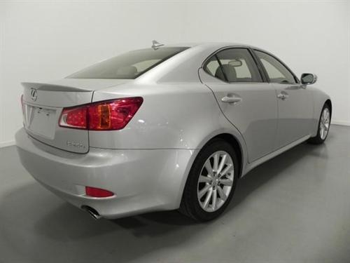 Lexus IS 250 2010 photo 3