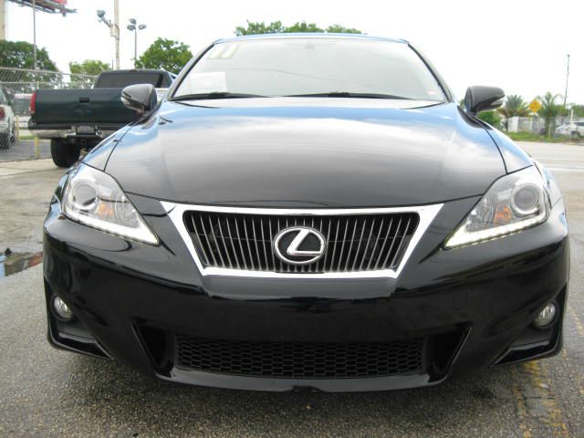 Lexus IS 250 2011 photo 1