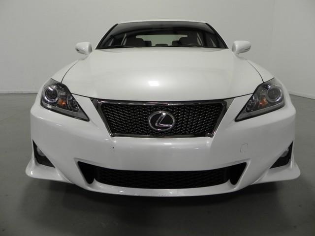 Lexus IS 250 2012 photo 14