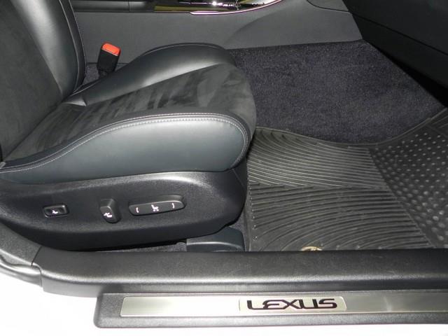 Lexus IS 250 2012 photo 23