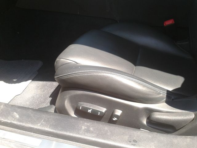 Lexus IS 250C 2010 photo 1