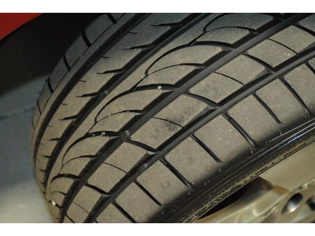 Lexus IS 250C 2010 photo 24