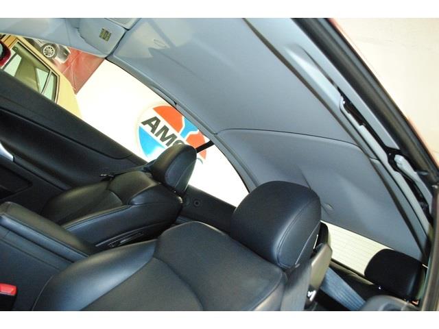 Lexus IS 250C 2010 photo 3