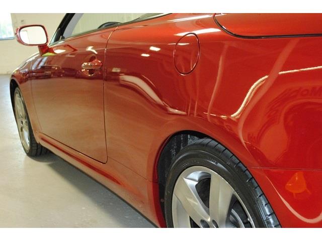 Lexus IS 250C 2010 photo 32