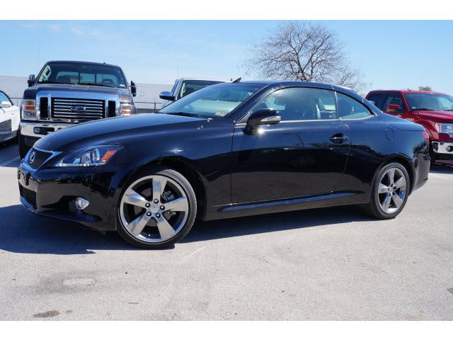 Lexus IS 250C 2011 photo 1