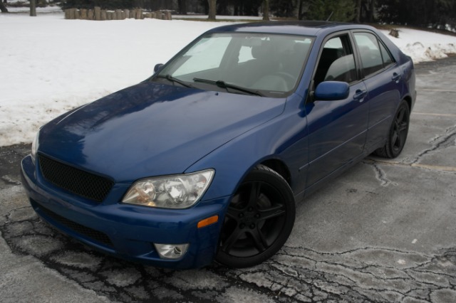 Lexus IS 300 2001 photo 3
