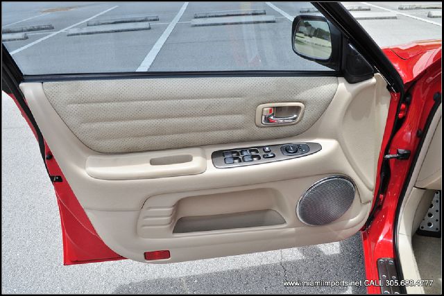 Lexus IS 300 2002 photo 23