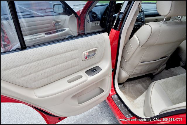 Lexus IS 300 2002 photo 9