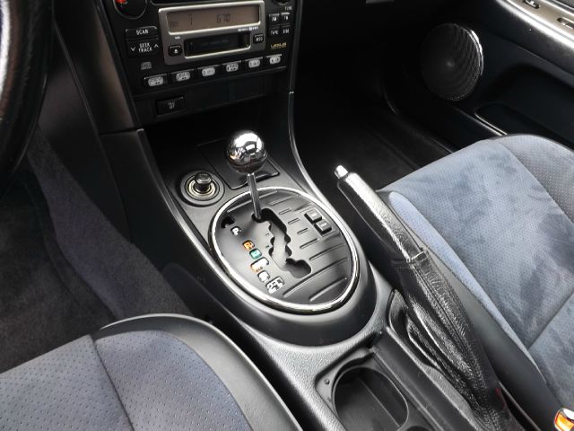 Lexus IS 300 2002 photo 3