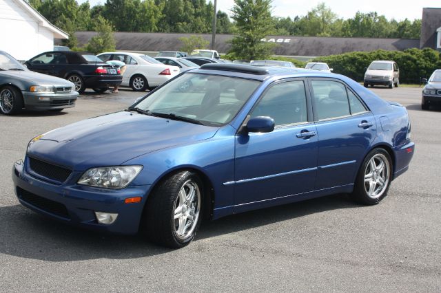 Lexus IS 300 740ia Free Shipping Sedan