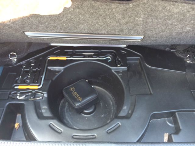 Lexus IS 300 2002 photo 3