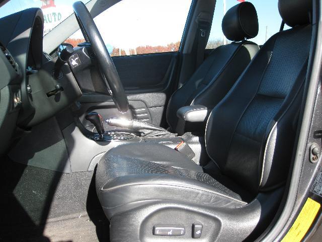 Lexus IS 300 2003 photo 4