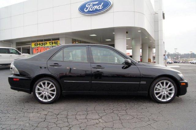 Lexus IS 300 2003 photo 5
