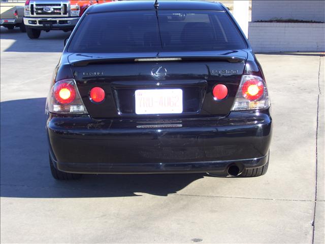 Lexus IS 300 2003 photo 5