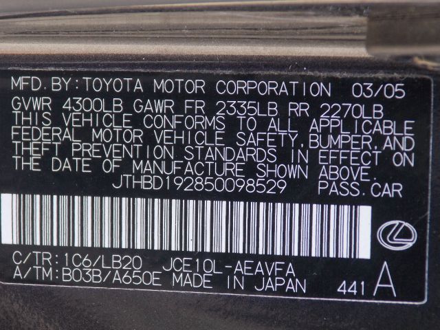 Lexus IS 300 2005 photo 3