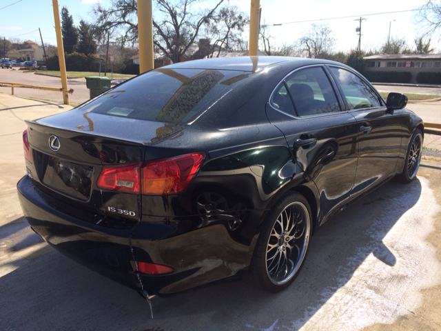 Lexus IS 350 2006 photo 2