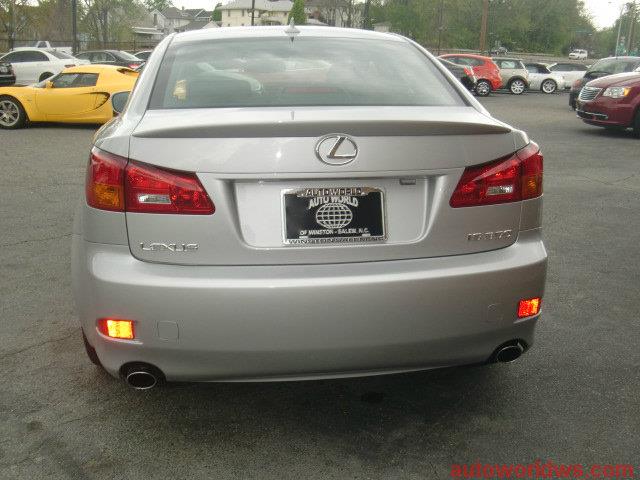 Lexus IS 350 2007 photo 3
