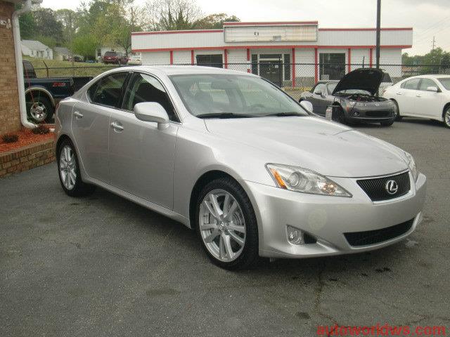 Lexus IS 350 2007 photo 4