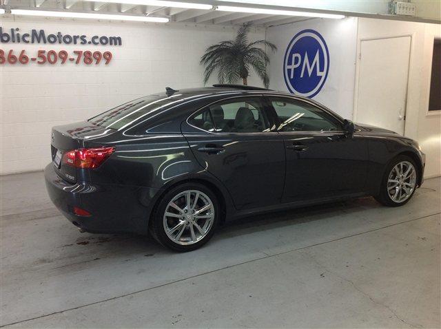 Lexus IS 350 C300 Sport 4matic Sedan Sedan