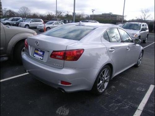 Lexus IS 350 2008 photo 2