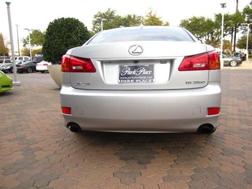 Lexus IS 350 2008 photo 2