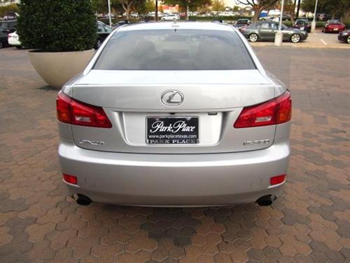 Lexus IS 350 2008 photo 3
