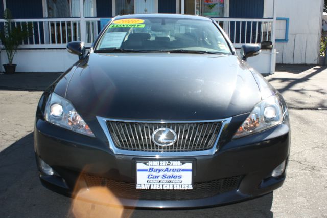 Lexus IS 350 2010 photo 2