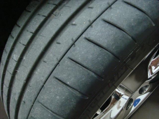 Lexus IS 350C 2010 photo 11