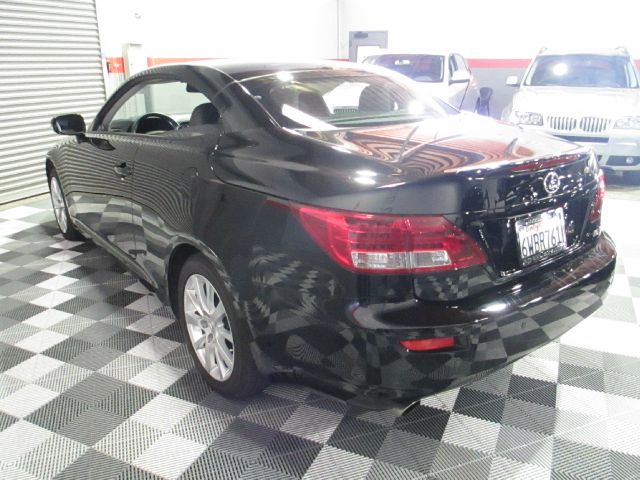 Lexus IS 350C 2012 photo 7