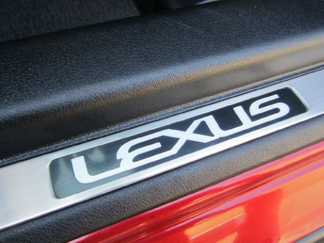 Lexus IS F 2008 photo 9