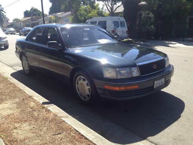 Lexus LS 400 1993 photo 1