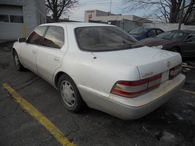 Lexus LS 400 1993 photo 1