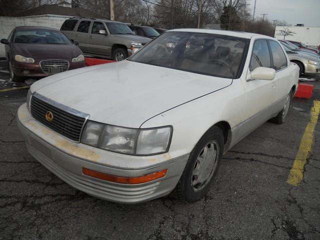 Lexus LS 400 1993 photo 4