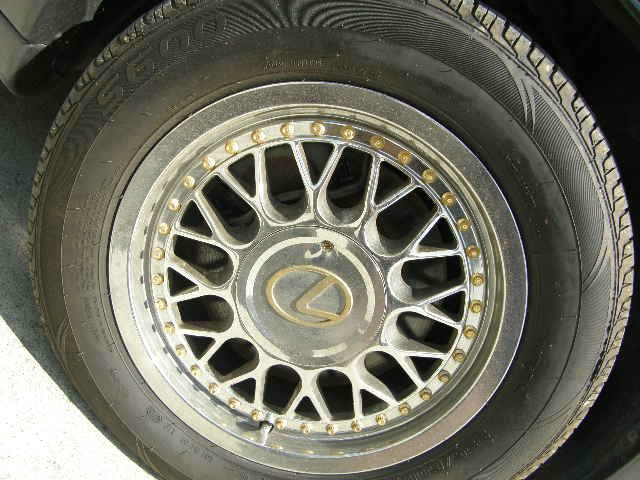 Lexus LS 400 1993 photo 28