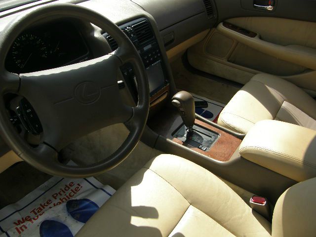Lexus LS 400 1993 photo 4