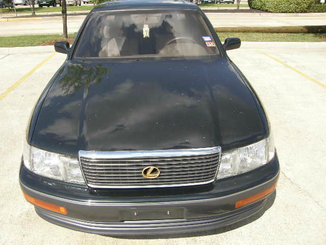Lexus LS 400 1993 photo 9