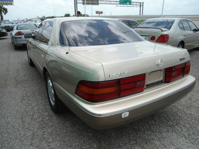 Lexus LS 400 1993 photo 1