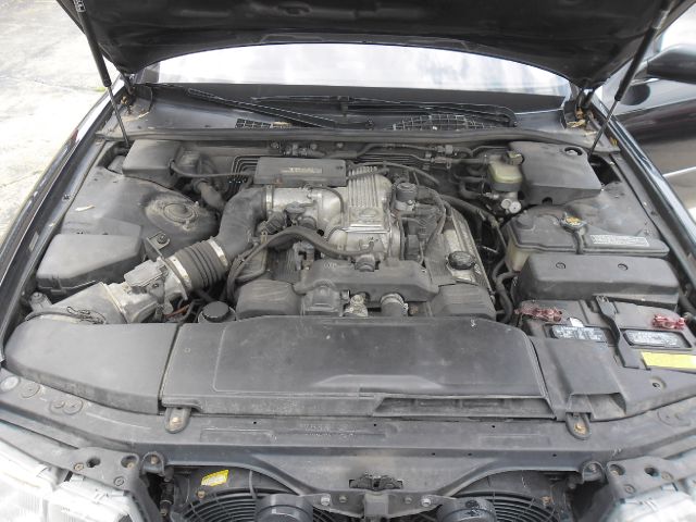 Lexus LS 400 1993 photo 2